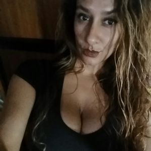 Meet your Posher, Ella